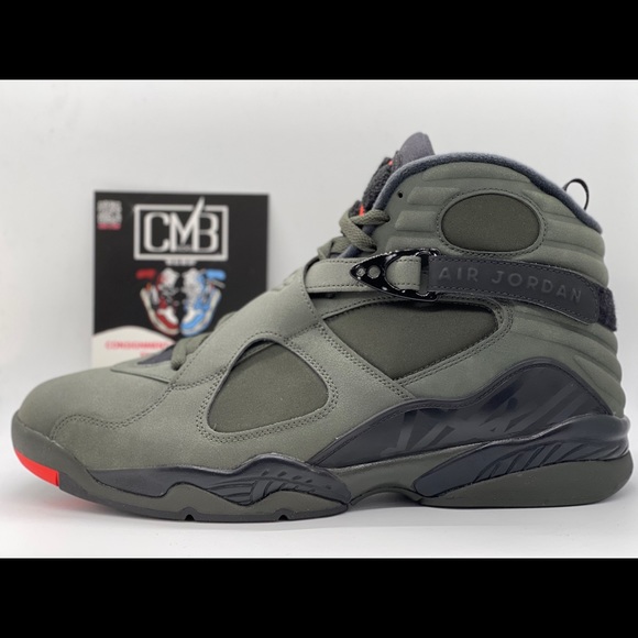 AIR JORDAN 8 RETRO “ UNDEFEATED”
